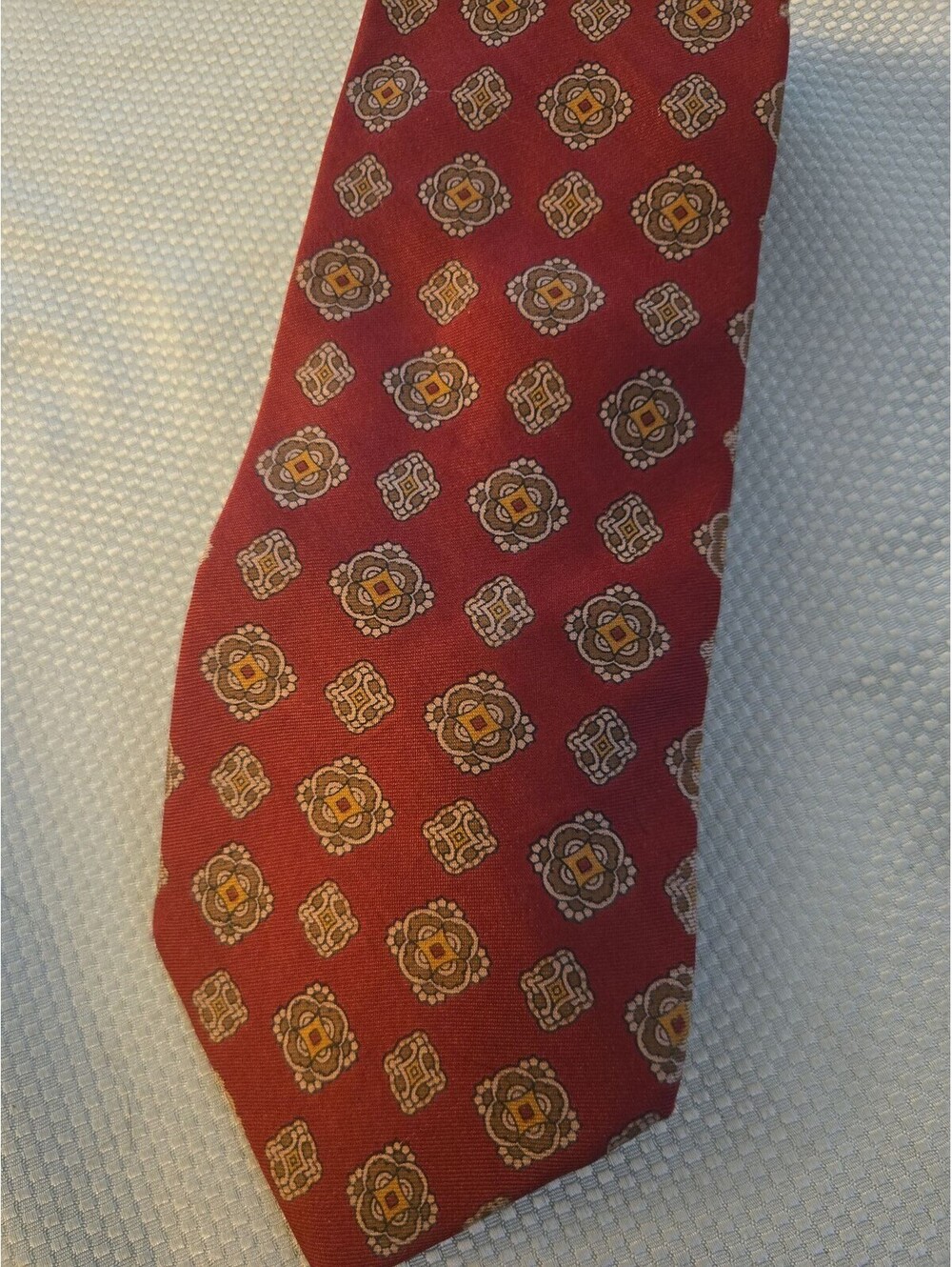 Vintage Liberty of London Silk Tie Burgundy Medallion Pattern - Picture 4 of 5